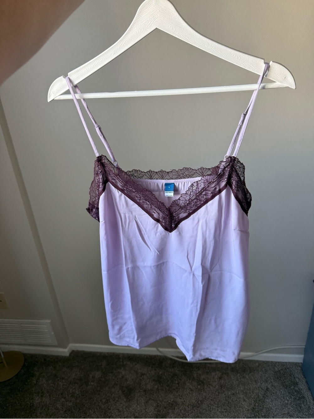 Old Navy Lilac Cami with Dark Lace Trim
